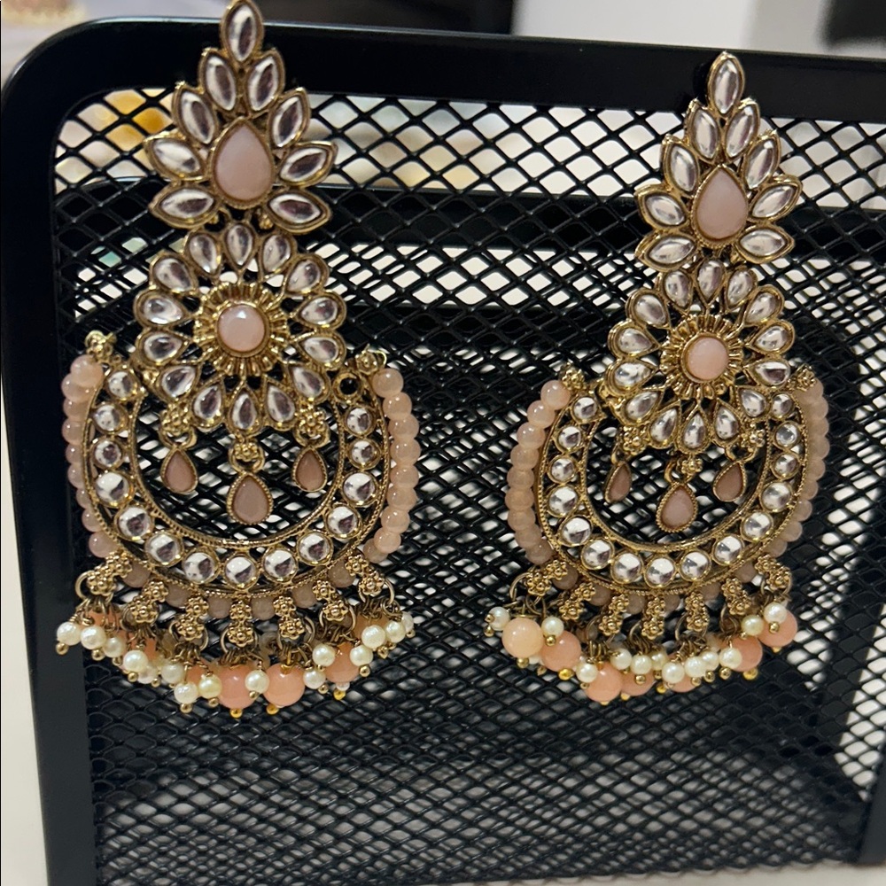 Elegant Gold and Pink Earrings